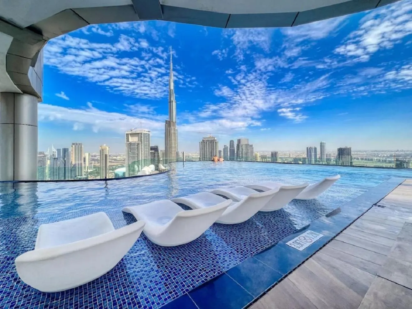 Stunning Burj Khalifa View 5 Star Hotel Amenities Dubai 0*,