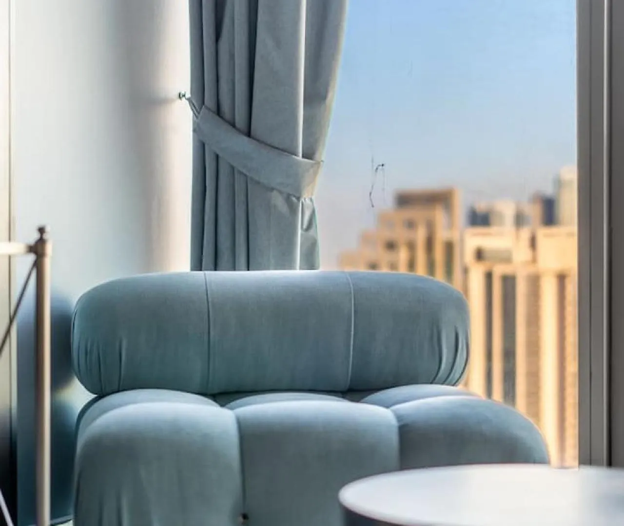 Stunning Burj Khalifa View 5 Star Hotel Amenities Dubai